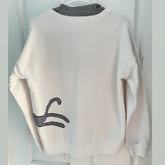 Women’s Sweater - Picture 2 of 2